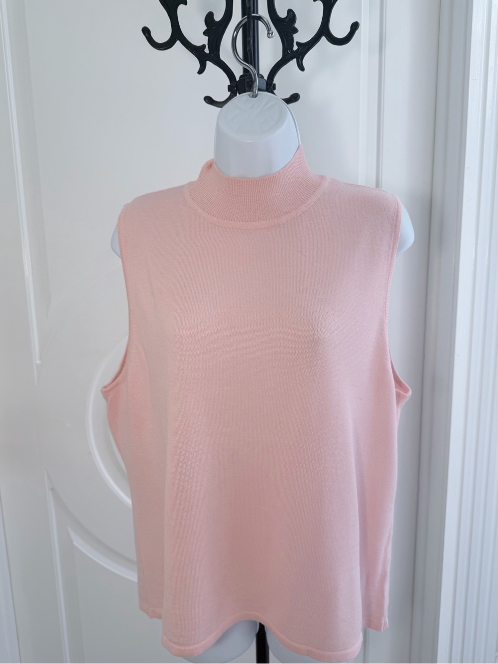 Bob Mackie Sleeveless Mock Neck Tank Sweater- Pale Pink Sz XL